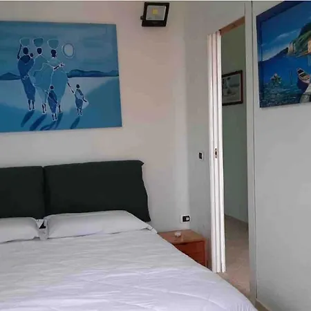 Apartment Meravigliosa Villetta Sul Mare. *
